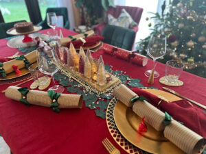 photo of Christmas crackers adorning a table spread for Christmas at English Cottage Vacation