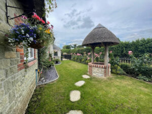 ecv the well at Well Cottage